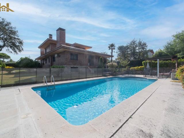 Casa chalet en Venta en El Bosque