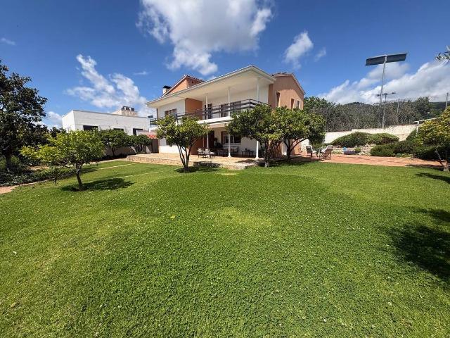 Casa chalet en Venta en El Brillante El Naranjo El Tablero