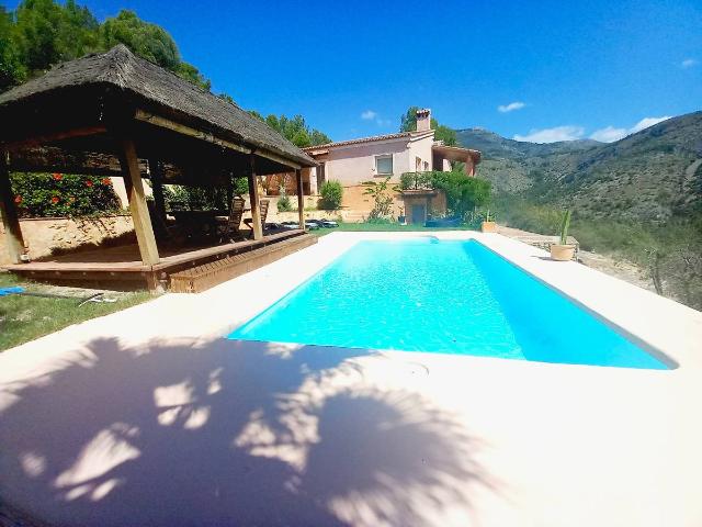 Casa chalet en Venta en El Castell de Guadalest
