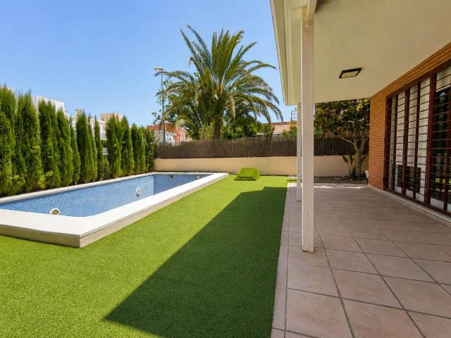 Casa chalet en Venta en El Esparragal