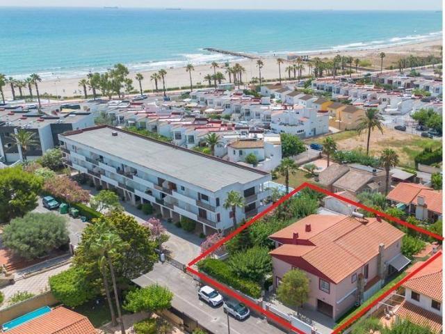 Casa chalet en Venta en El Grao