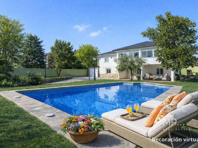 Casa chalet en Venta en El Guijo Colonia España