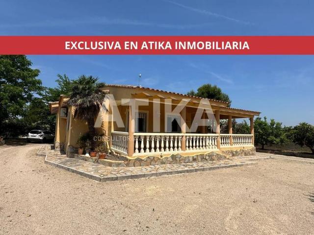 Casa chalet en Venta en El Llombo
