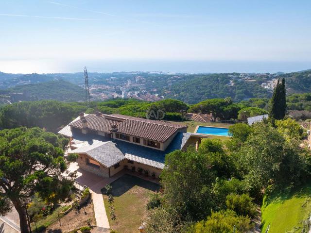 Casa chalet en Venta en El Mirador La Cornisa