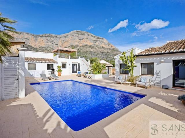 Casa chalet en Venta en El Montgó