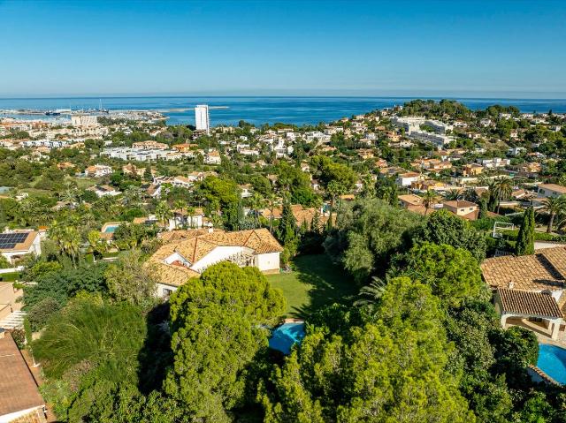Casa chalet en Venta en El Montgó