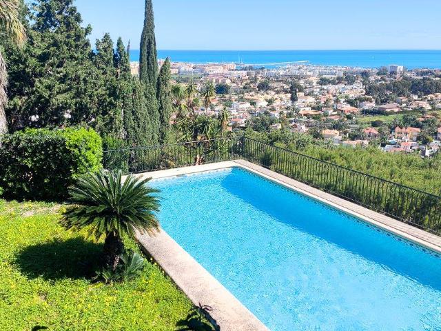 Casa chalet en Venta en El Montgó