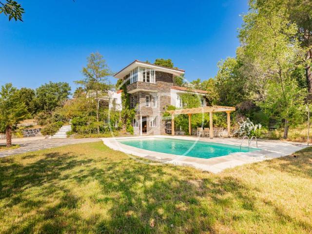Casa chalet en Venta en El Monte