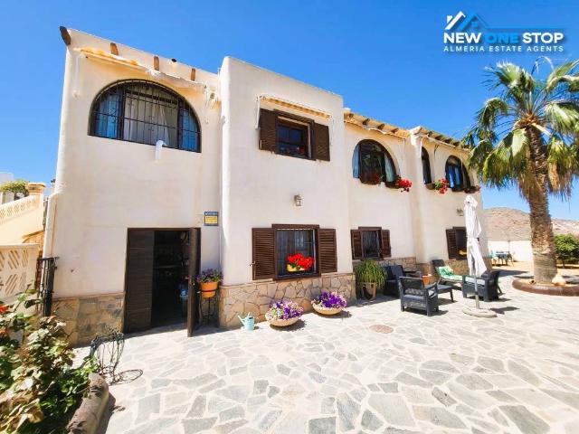 Casa chalet en Venta en El Palmeral