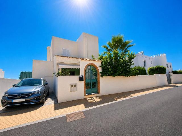 Casa chalet en Venta en El Palmeral