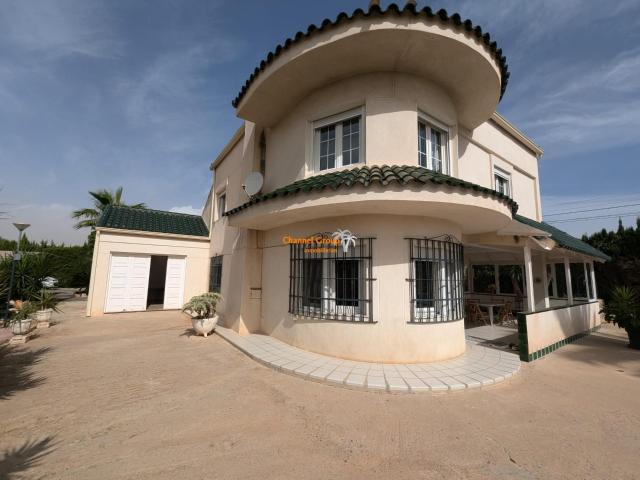 Casa chalet en Venta en El Palmeral San Antón