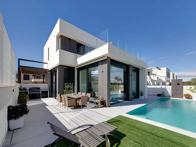 Casa chalet en Venta en El Pinar de Campoverde