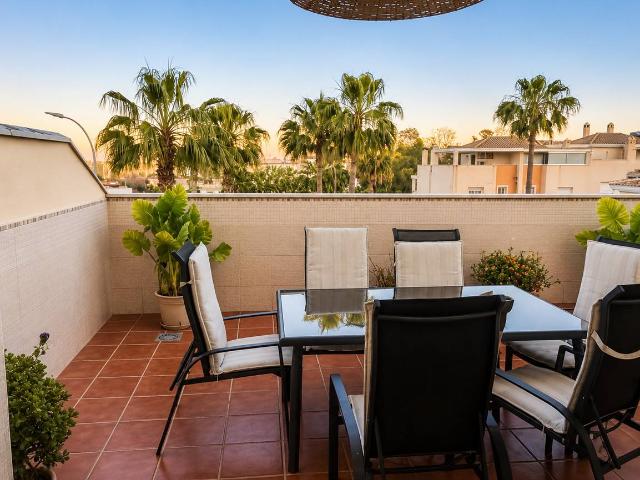 Casa chalet en Venta en El Pinar Palacio de Congresos