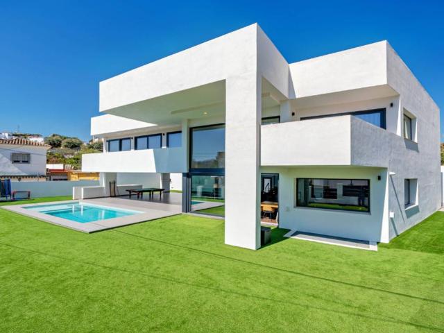 Casa chalet en Venta en El Pinar Palacio de Congresos