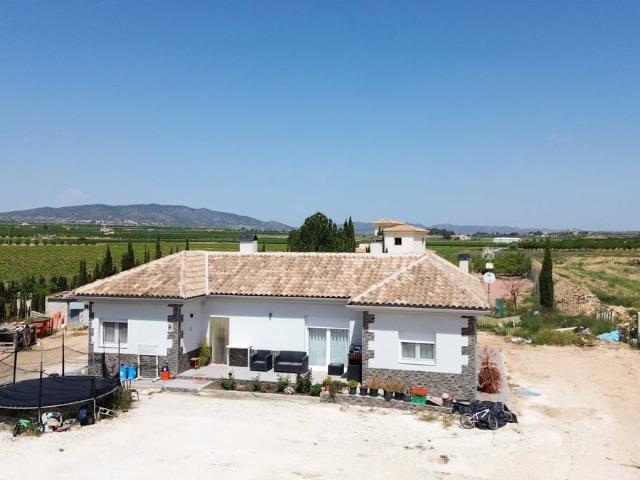 Casa chalet en Venta en El Pinós / Pinoso