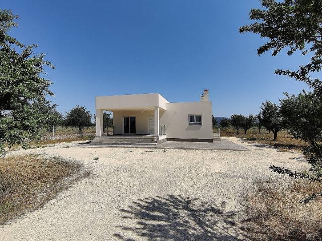 Casa chalet en Venta en El Pinós / Pinoso