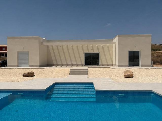 Casa chalet en Venta en El Pinós / Pinoso