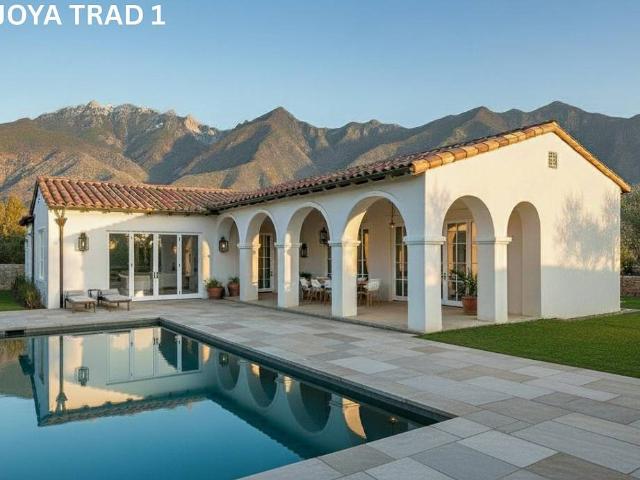 Casa chalet en Venta en El Pinós / Pinoso