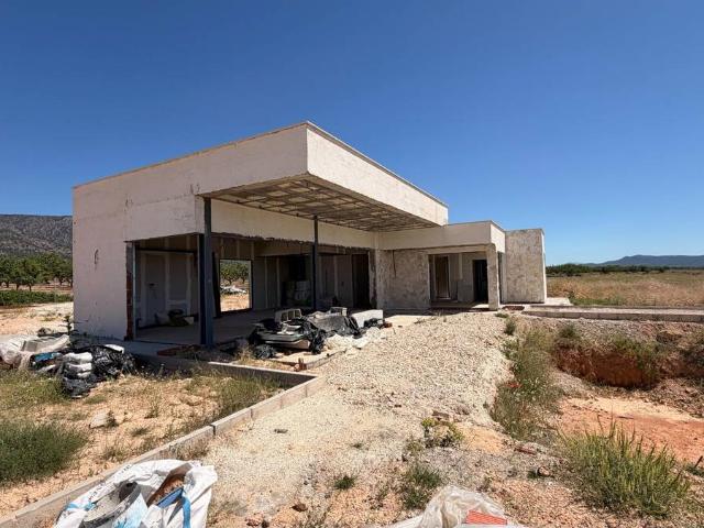 Casa chalet en Venta en El Pinós / Pinoso