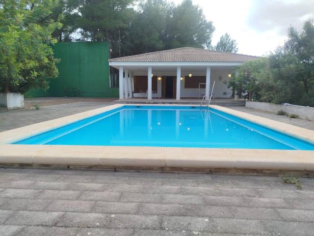 Casa chalet en Venta en El Pilar