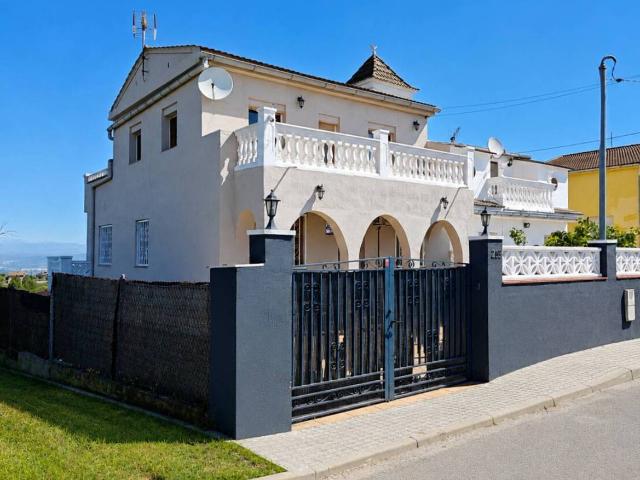 Casa chalet en Venta en El Pont de Vilomara i Rocafort