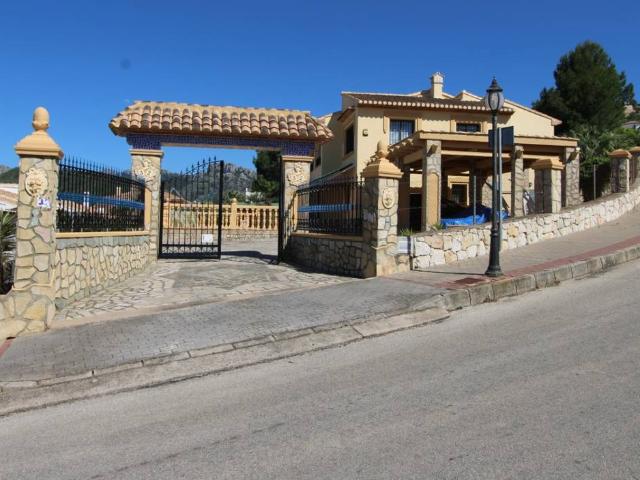 Casa chalet en Venta en El Ràfol d'Almúnia