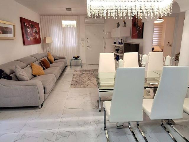 Casa chalet en Venta en El Raso