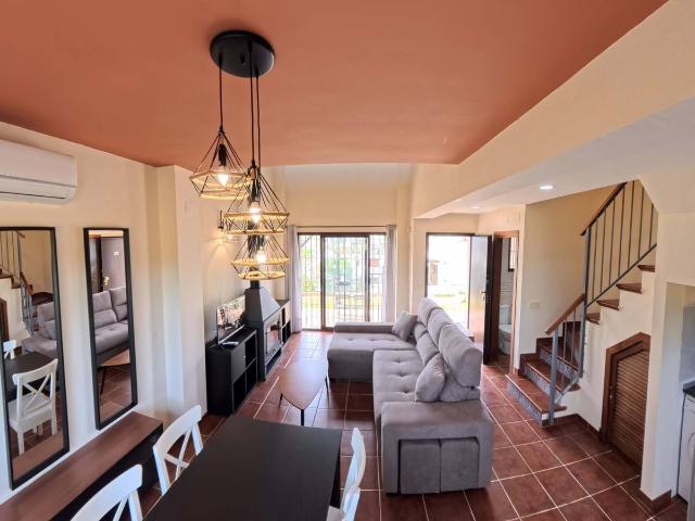 Casa chalet en Venta en El Ronquillo