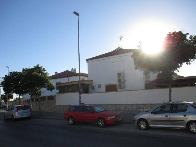 Casa chalet en Venta en El Rocío La Milagrosa
