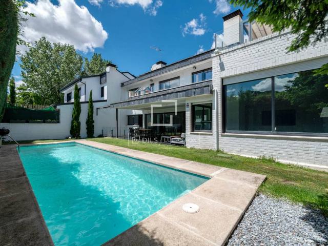 Casa chalet en Venta en El Soto de la Moraleja