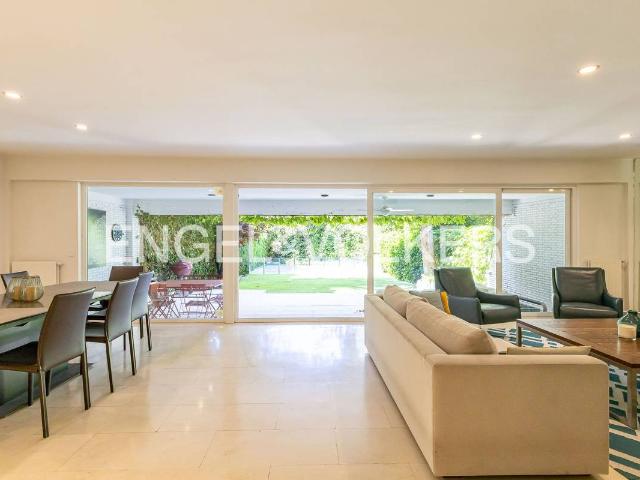 Casa adosada en Venta en El Soto de la Moraleja