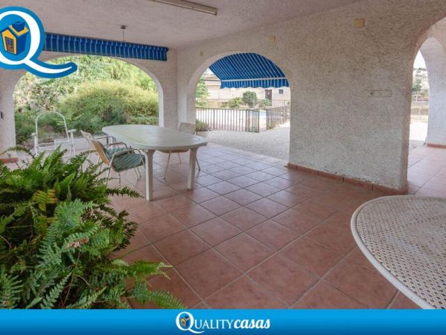 Casa Chalet en Venta en Elche Alicante Ref: 12100