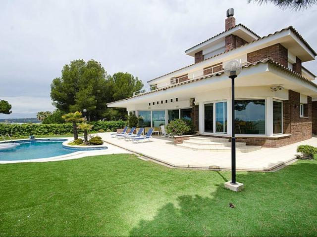 Casa chalet en Venta en Els Munts