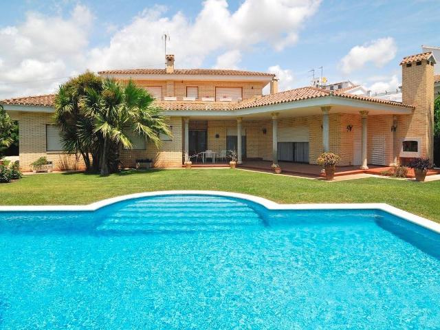 Casa chalet en Venta en Els Tallats Mas Olivé