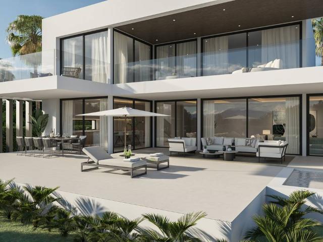 Casa chalet en Venta en Elviria