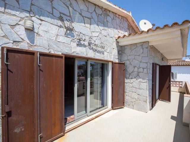 Casa chalet en Venta en Empúries
