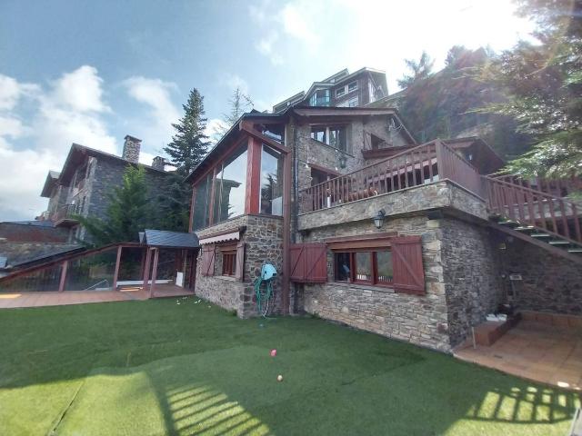 Casa chalet en Venta en Engolasters