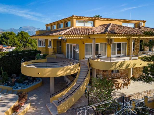 Casa chalet en Venta en Ensanche Diputación