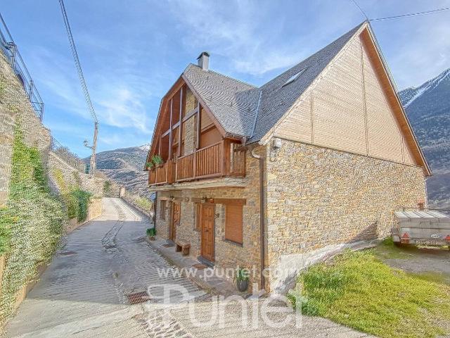 Casa chalet en Venta en Es Bòrdes