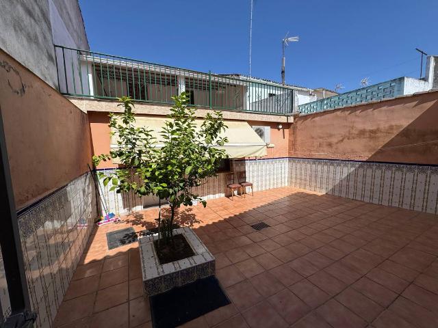 Casa chalet en Venta en Esparragalejo