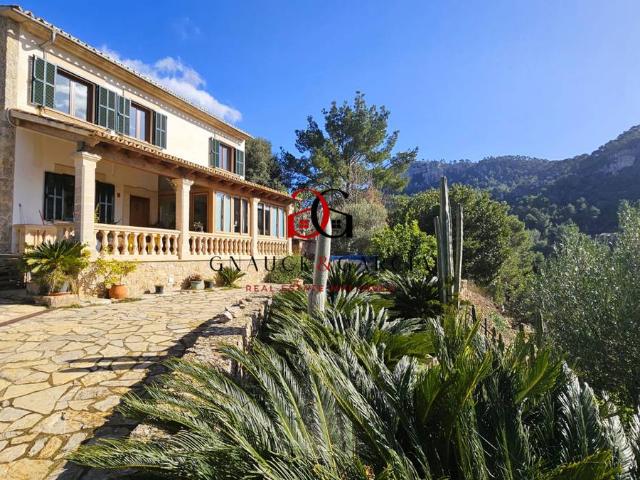Casa chalet en Venta en Esporles
