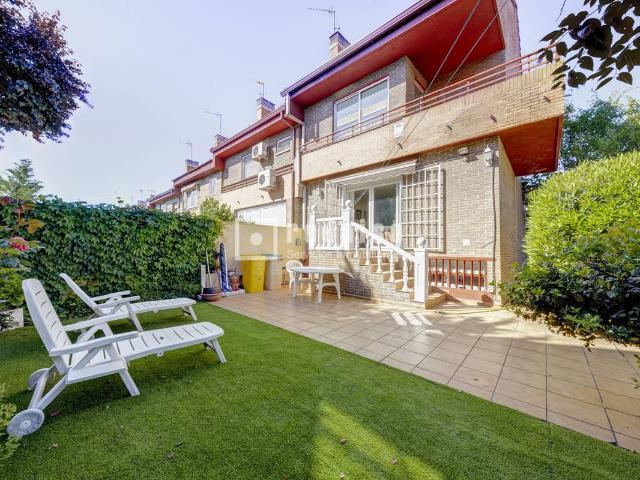 Casa chalet en Venta en Estación