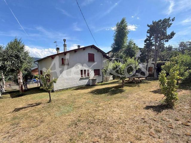 Casa chalet en Venta en Estavar