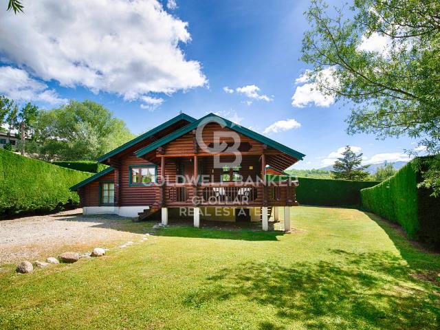 Casa chalet en Venta en Estavar