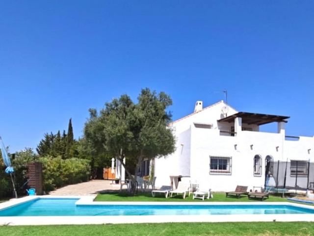 Casa Chalet en Venta en Estepona Málaga