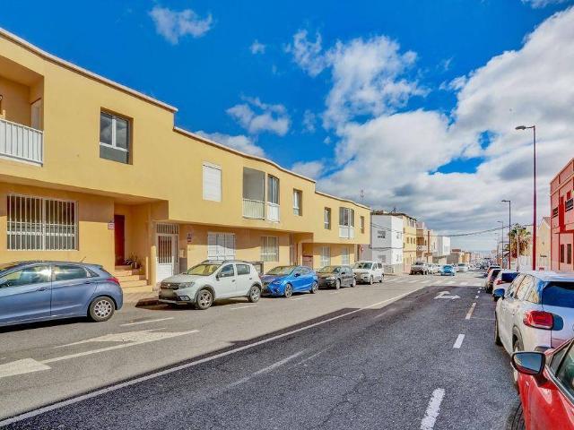 Casa chalet en Venta en Fabelo