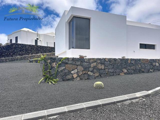 Casa chalet en Venta en Femés