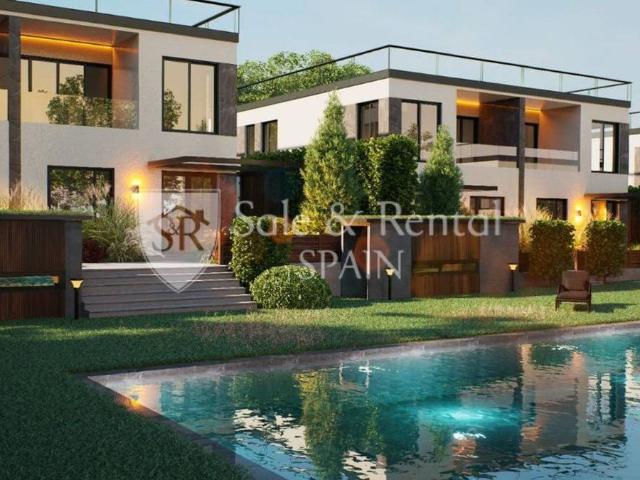 Casa chalet en Venta en Fenals