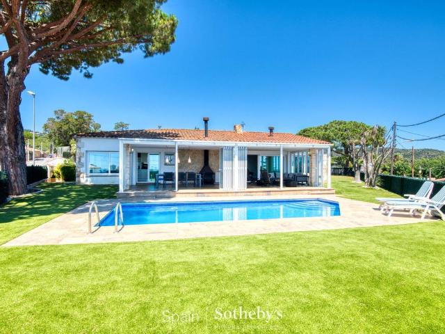 Casa chalet en Venta en Fenals