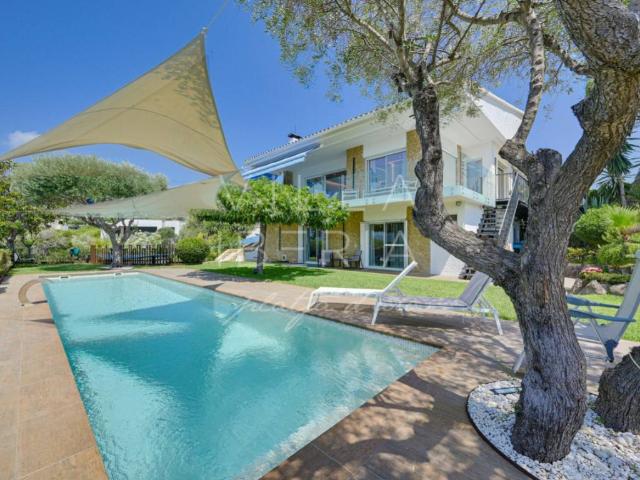 Casa chalet en Venta en Fenals